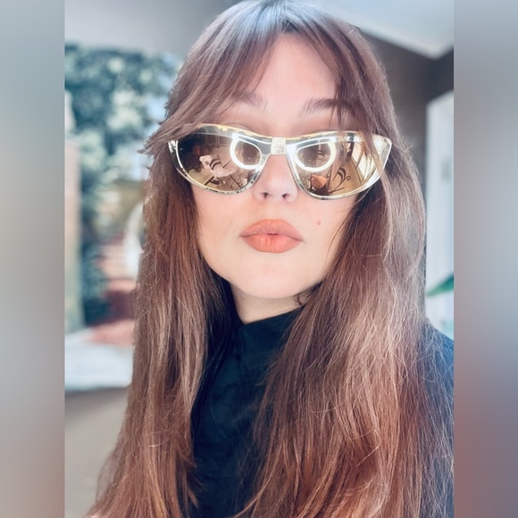 COPY - Nwt Givenchy Tri-Fold Unisex Foldable Sunglasses in Mirror Gold - Picture 5 of 12